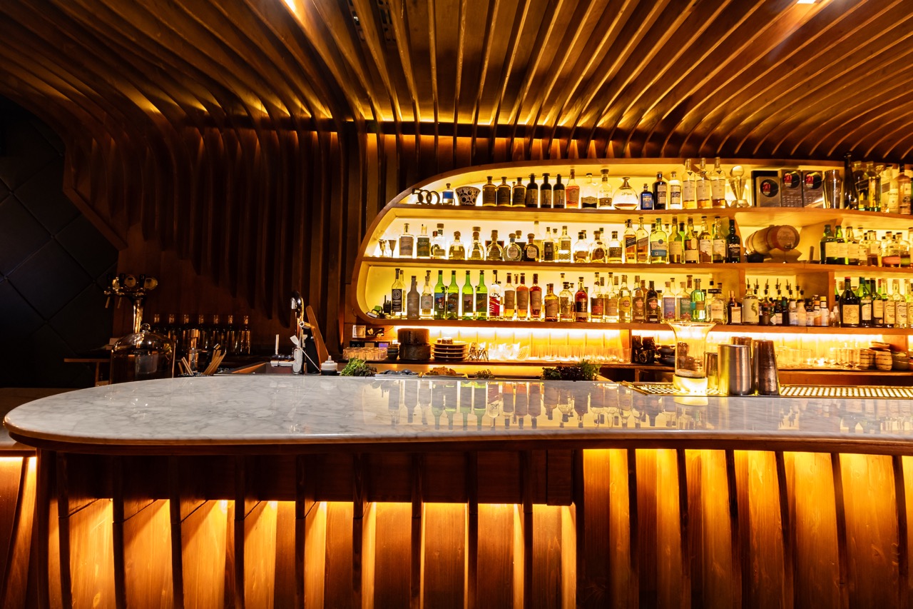 Mixologists bar. 