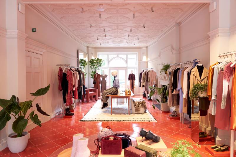 Carlos Place photographed by Cat Garcia