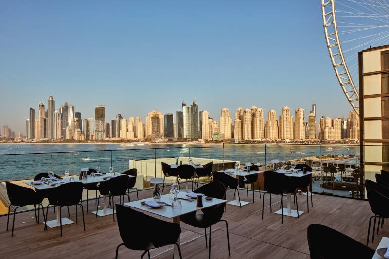 The weather outside may be frightful here in the UK, but Dubai’s luxury resort offers a sumptuous  desert escape during England’s gloomy winter months