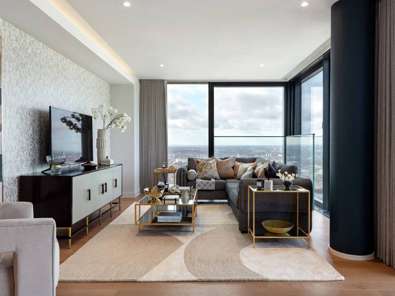 Executive Collection lounge at Valiant Tower