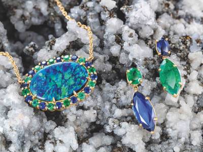 Black opal, emerald and sapphire pendant and earrings