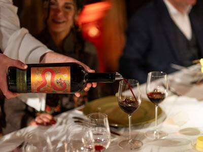 Year of the Dragon Brunello Wine - Lead