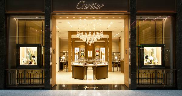Heathrow Boutique Opened by Cartier