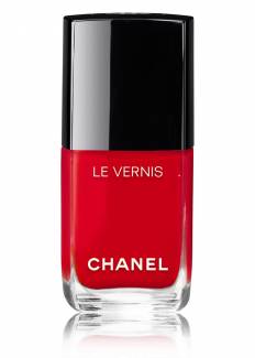 Chanel Le Vernis longwear nail colour in Rouge Red