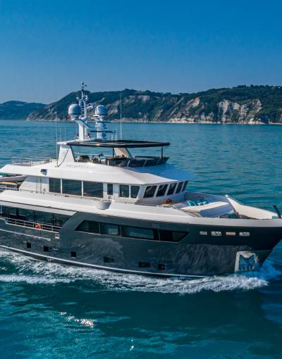One of Cantiere delle Marche's silent superyachts, moving through turquoise waters.