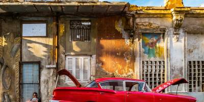 Vanishing Cuba Michael Chinnici - Cuban Repair Shop