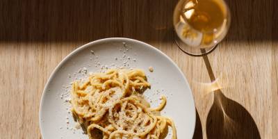 Classic Tonnarelli Cacio e Pepe