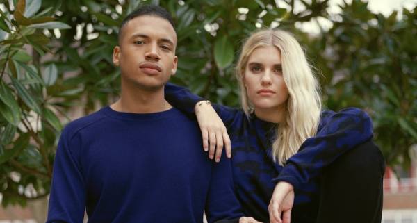 Zoe-Jordan-KNITLAB-XY-Unisex-Range-Launch_1