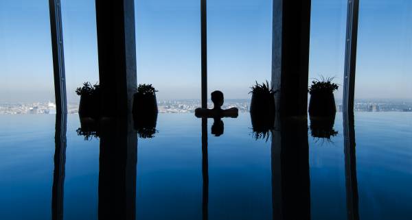 The Infinity Skypool