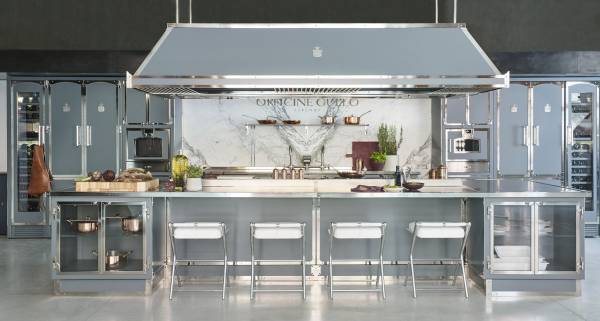 Officine Gullo launches debut London showroom