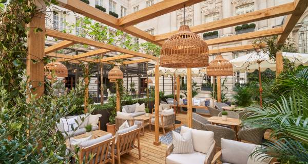 Villa Minuty Rosewood London - terrace