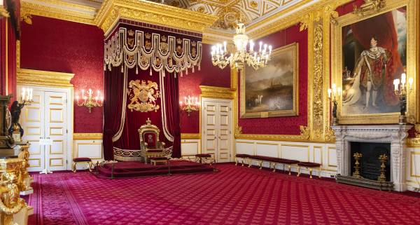 St James Palace throne.
