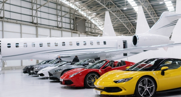 Bombardier 8000, the fastest passenger jet. 